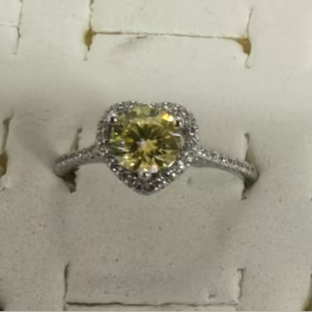 Certified 1 CT Heart-Shaped lemon Yellow Gemstone Ring with Silver Band